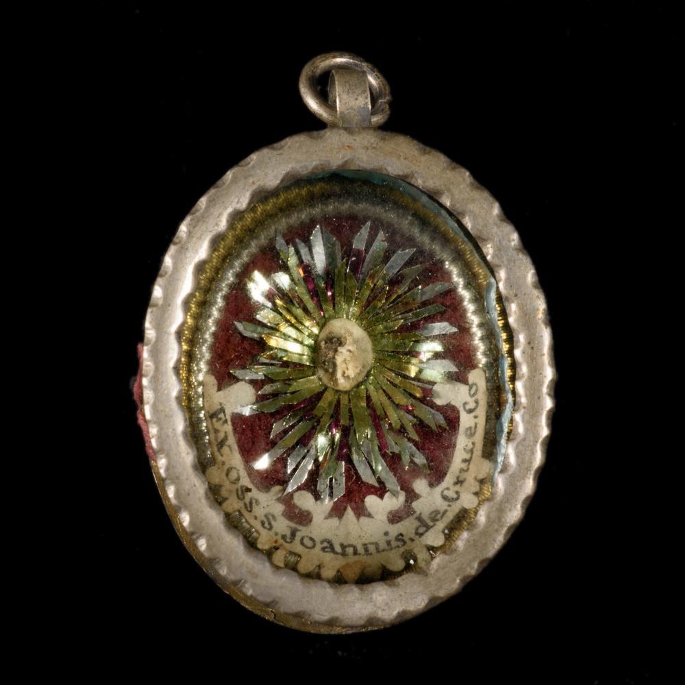 FIRST-CLASS RELIC OF SAINT JOHN OF THE CROSS - RELICS