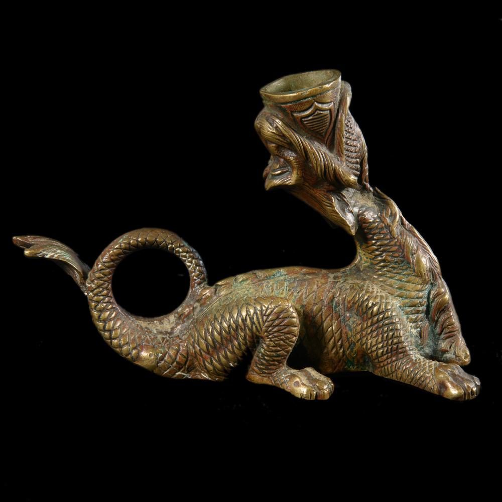 NEO-GOTHIC DRAGON CANDLESTICK - RELICS