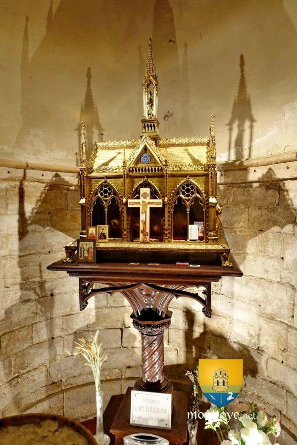 La crypte reliquaire de Sainte-Hélène à l'Église Saint-Leu-Saint-Gilles-RELICS
