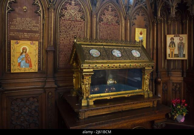 Les reliques de Sainte Geneviève à St-Etienne-du-Mont-RELICS