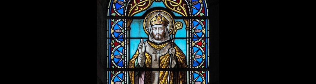 Saint Hilaire de Poitiers : Théologien, Évêque, et Défenseur de la Foi-RELICS