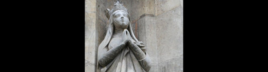 Sainte Radegonde : Un Portrait de Piété et d'Influence-RELICS