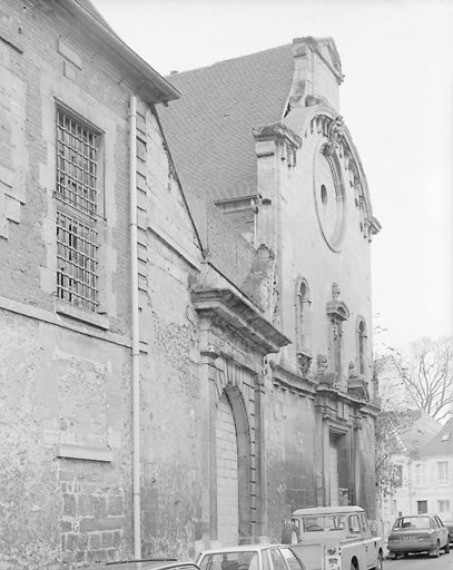 ANCIEN JUDAS DE PORTE DE COUVENT TRANSFORMÉ EN PRISON - RELICS