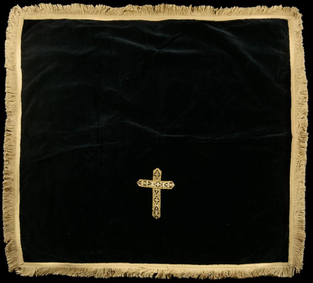BLACK FUNERARY ALTAR CLOTH  - RELICS