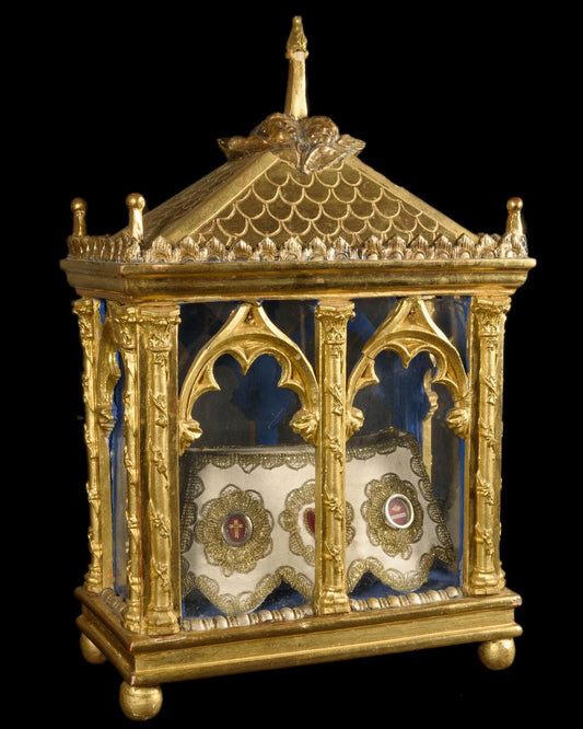 GILDED WOODEN RELIQUARY WITH MAJOR RELICS - RELICS