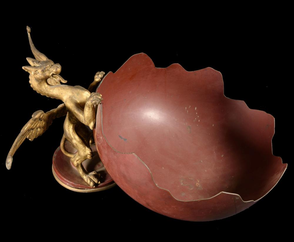 GRAND GRIFFON ART NOUVEAU AVEC VASQUE FANTASTIQUE - RELICS