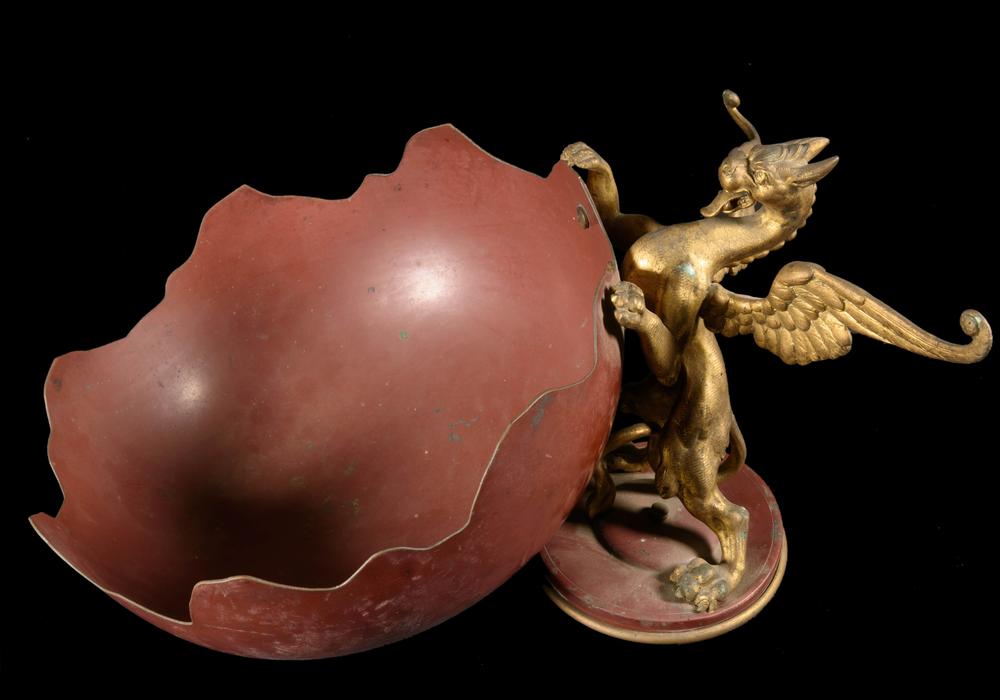 GRAND GRIFFON ART NOUVEAU AVEC VASQUE FANTASTIQUE - RELICS