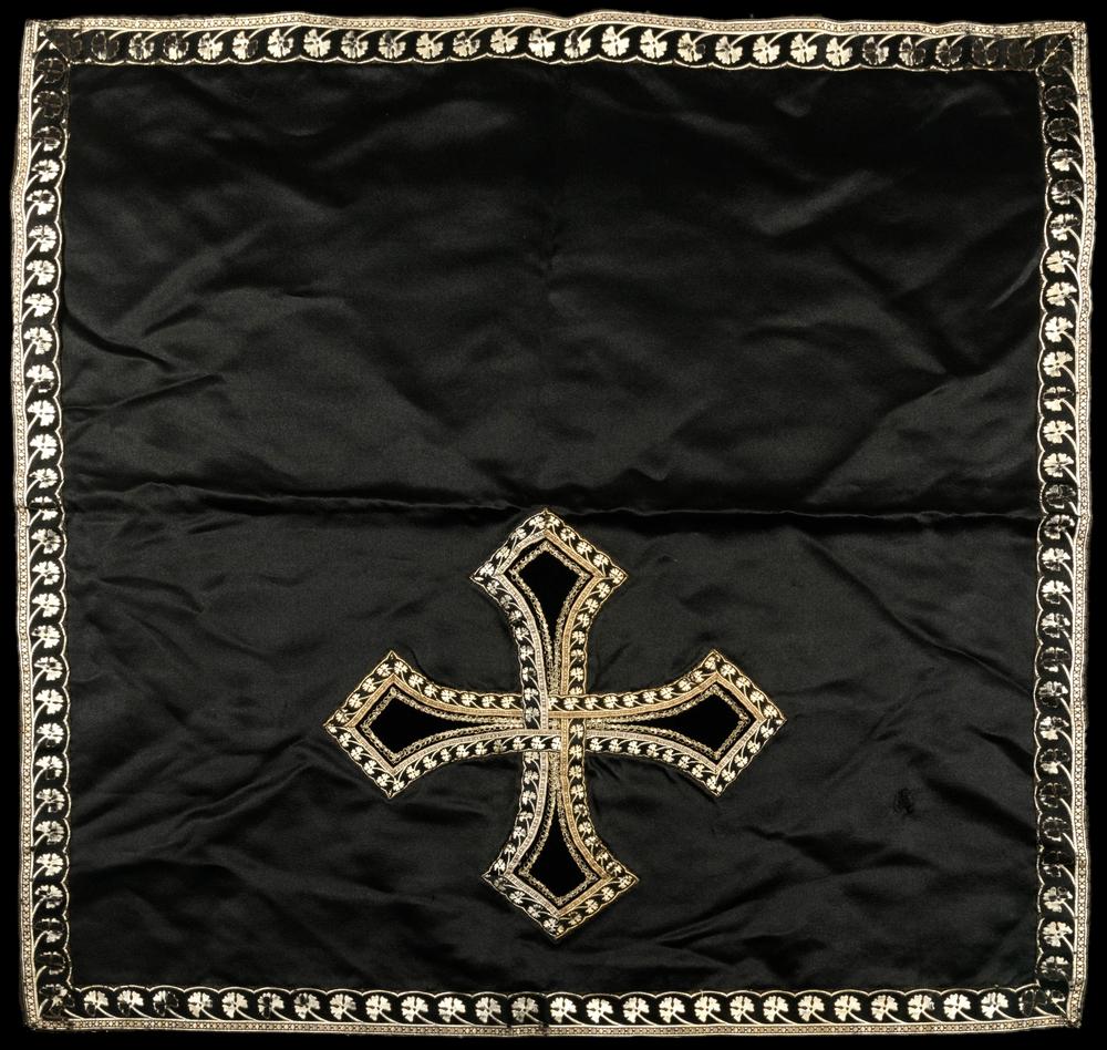 LITURGICAL TEXTILE FOR THE OFFICE OF THE DEAD – 19TH CENTURY - RELICS