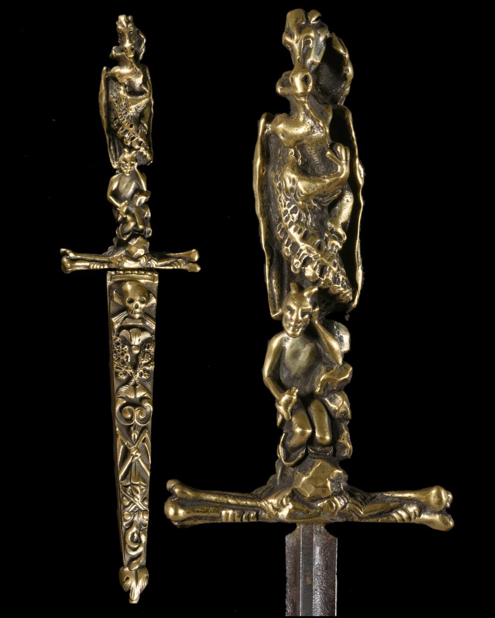 OCCULT RITUAL DAGGER WITH DEVIL, SKULLS AND OWL – 19TH CENTURY - RELICS