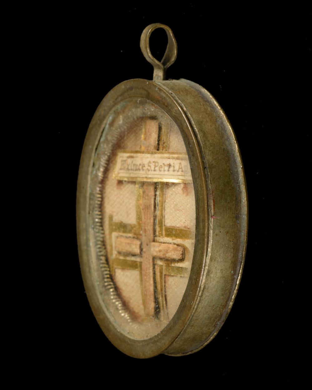 RELIC OF THE CROSS OF SAINT PETER - RELICS