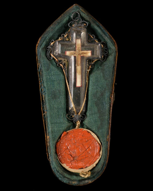 RELIQUAIRE DE LA VRAIE CROIX EN CRISTAL DE ROCHE ET ARGENT - RELICS