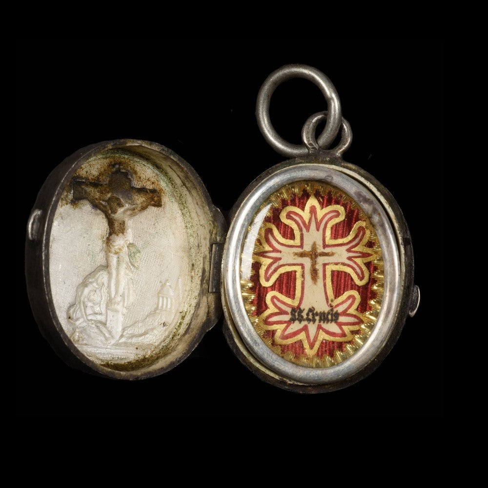 RELIQUARY MEDALLION OF THE TRUE CROSS - RELICS