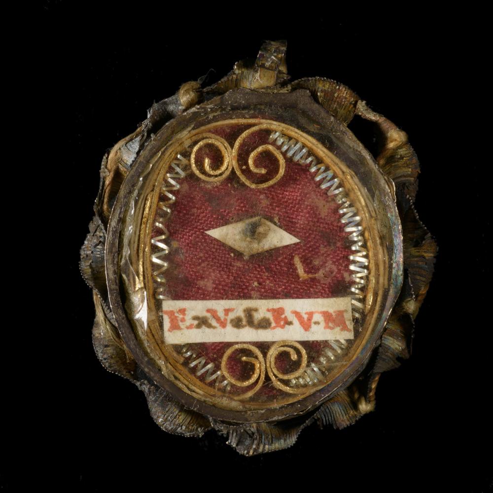 RELIQUARY, RELIC OF THE VEIL OF THE VIRGIN MARY - RELICS