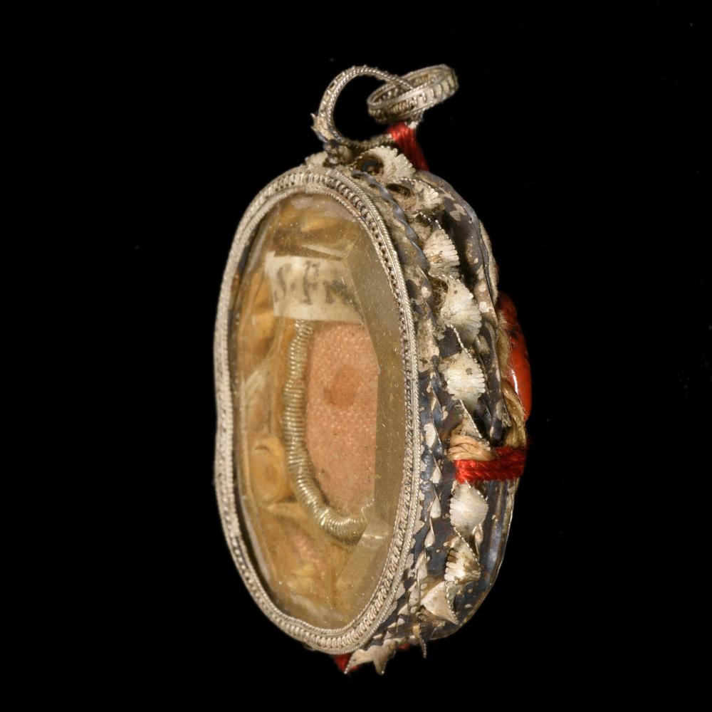 Relique francois assise - RELICS