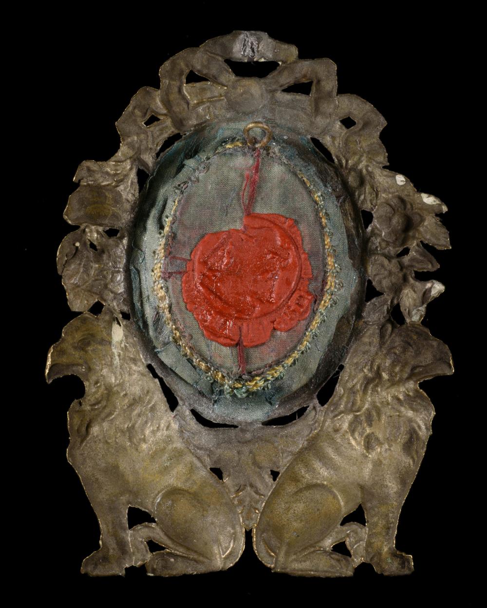 paire reliquaires griffons - RELICS