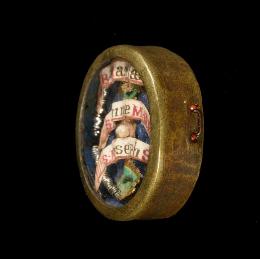 relique b maria - RELICS